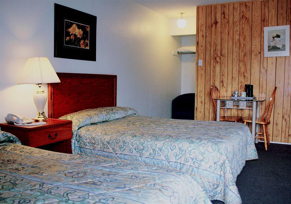 Lake City Motel Dartmouth Kültér fotó