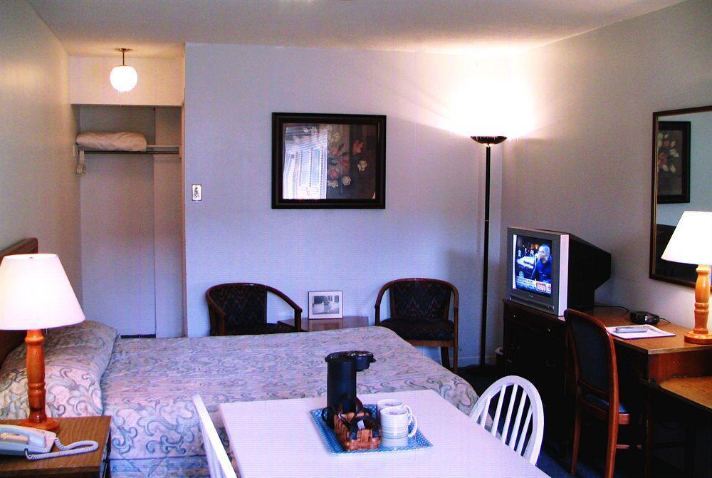 Lake City Motel Dartmouth Kültér fotó