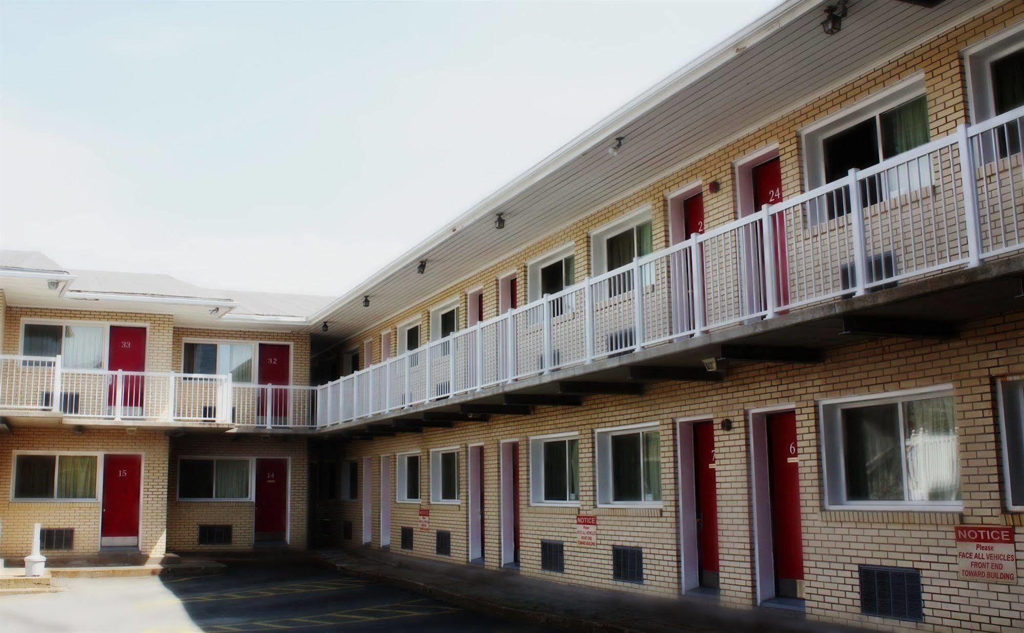 Lake City Motel Dartmouth Kültér fotó