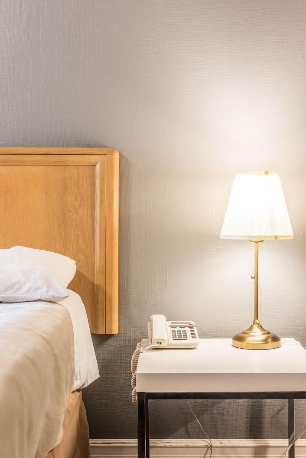 Lake City Motel Dartmouth Kültér fotó